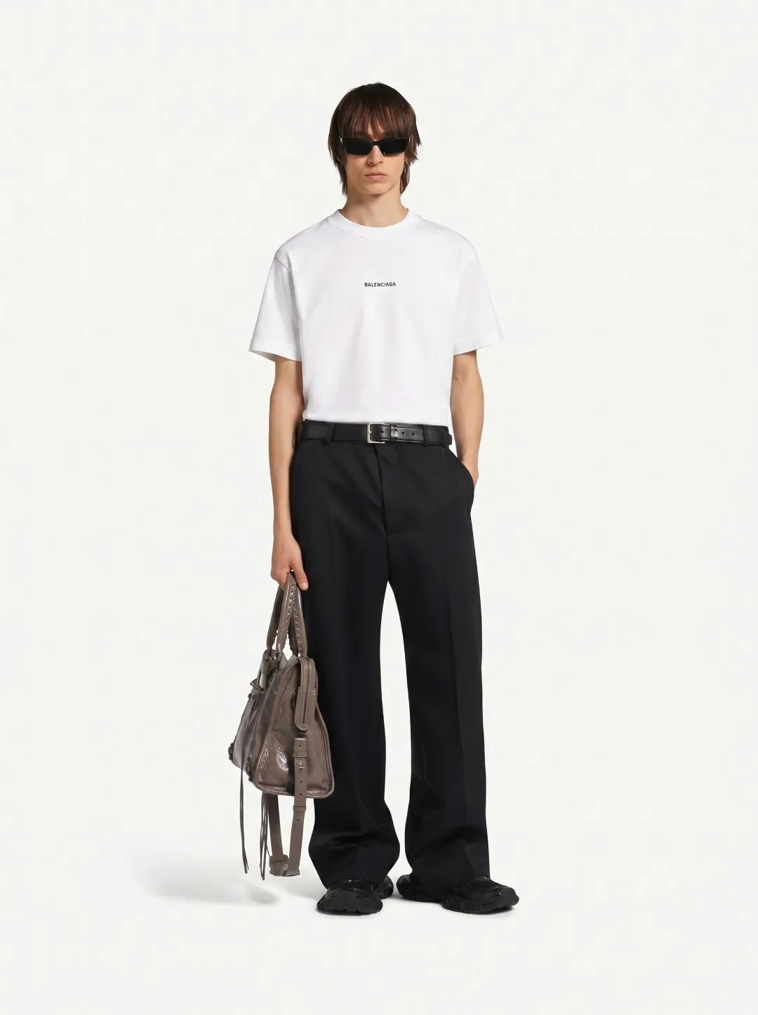 P100✨🔥 [balenciaga] 2026FW short-sleeved T-shirt Premium 26s double yarn 300g fabric embroidery process wash water spray Ma Jiu distressed color: wash water black wash water white wash water Khaki Size: S M L XL 2XL